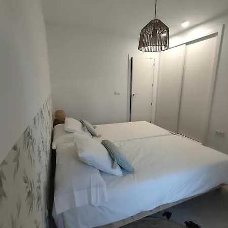 Apartamento La Invencible En 1ª Línea De Playa *